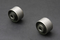 Subaru Legacy-95-99 / Impreza GC/GF 94-00 / Forester SF/SG 97-08 Bakre Diffästen Mot Subframe Bussning (Förstärkta Gummibussningar) Hardrace